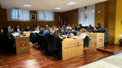 El Pleno aprueba la tasa de basura y el convenio con la Diputación para la prestación del servicio de Bomberos